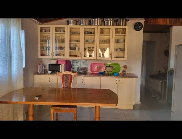 3 BEDROOM HOUSE FOR SALE IN FERNWOOD